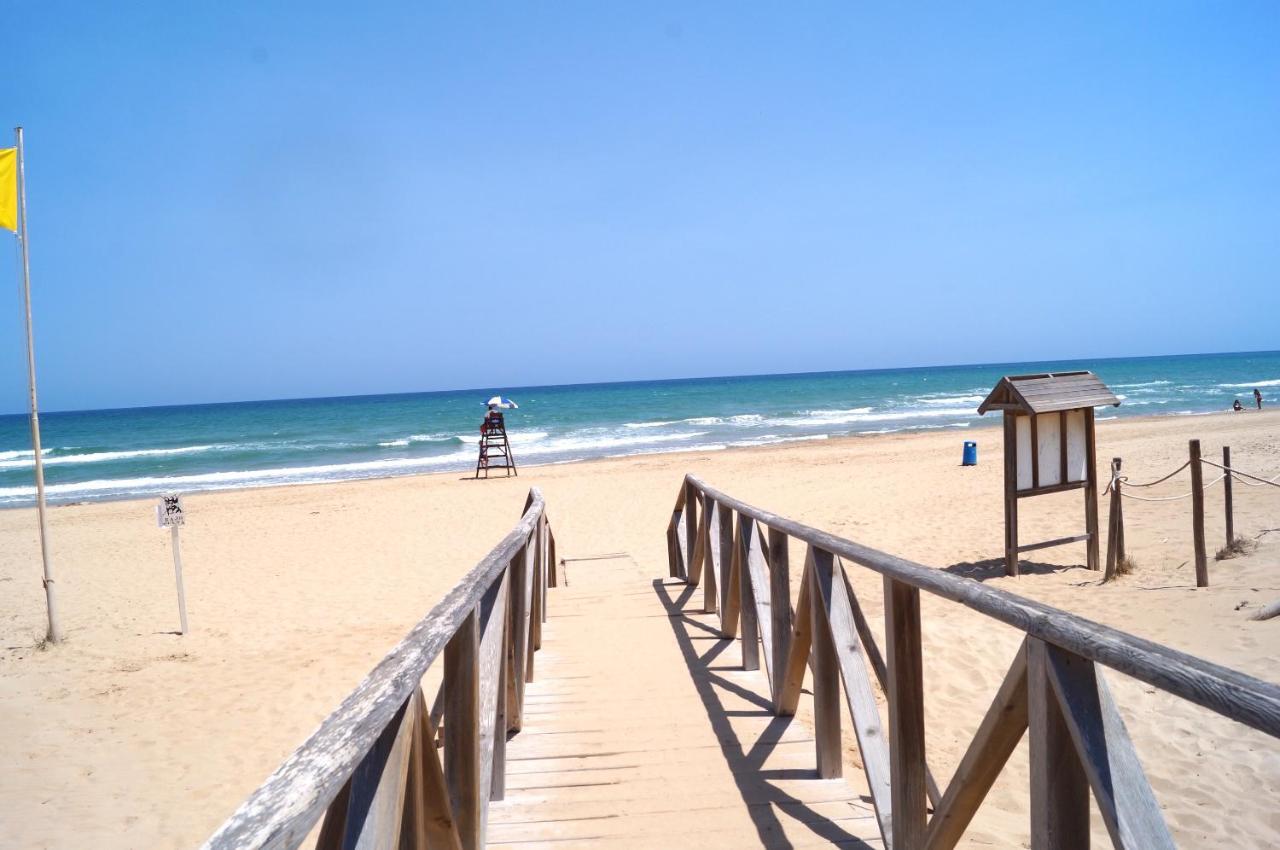 Espagne - Alicante - Guardamar Del Segura Exterior foto